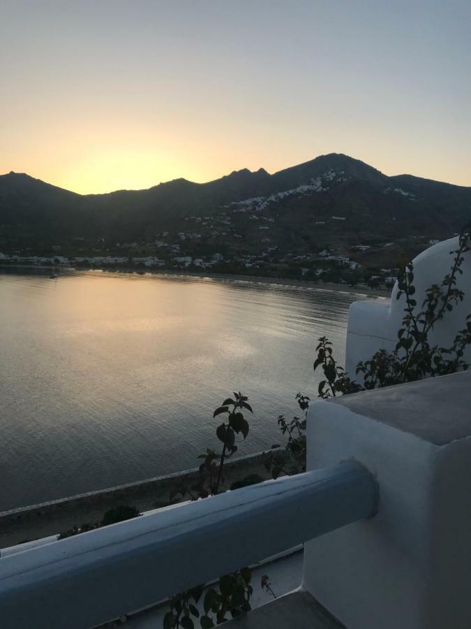 Amfitriti Serifos Livadi  Exteriér fotografie
